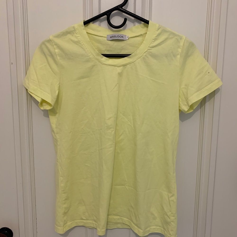 Pale yellow Misslook tee small